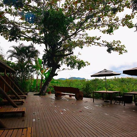 Pousada Villa Verde - Frente Para A Praia Do Farol 일랴 두 멜 외부 사진
